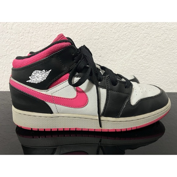 Air Jordan 1 Black Gray Pearl Vivid Pink Size 7Y Sneakers 555112-009 Shoes - Picture 3 of 8